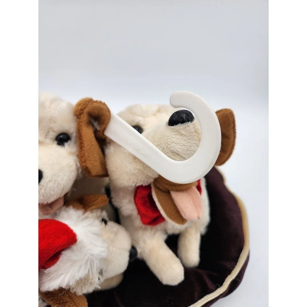Christmas Plush 3 Puppies Sitting On Pillow Dan‎ Dee Yellow Dogs